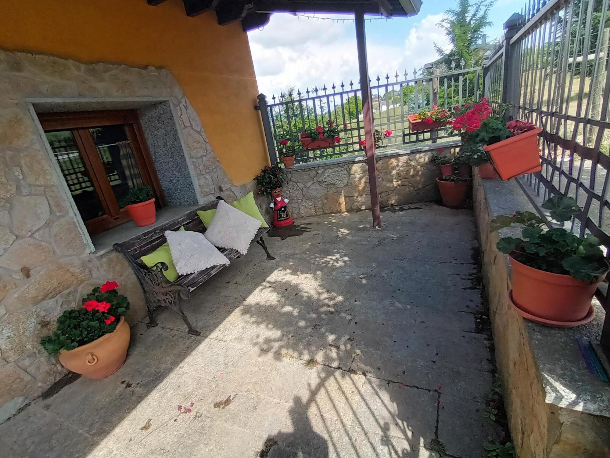 La Artesonada Casa Con Finca Villa Puebla de Sanabria Exterior photo